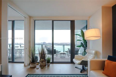 Condominio en venta en Miami, Florida, 2 dormitorios, 106.93 m2 № 2376482 - foto 2