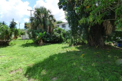 Casa en alquiler en Lauderhill, Florida, 4 dormitorios, 124.95 m2 № 1929387 - foto 11