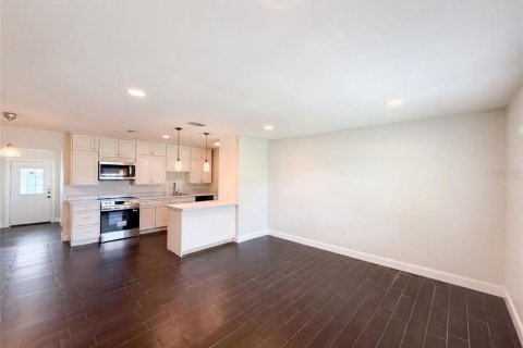 Villa ou maison à vendre à Mulberry, Floride: 3 chambres, 151.9 m2 № 2280131 - photo 2
