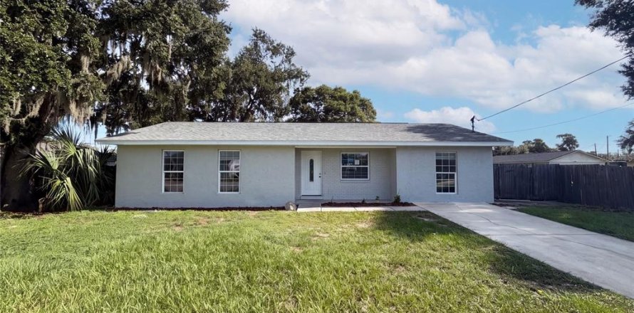Villa ou maison à Mulberry, Floride 3 chambres, 151.9 m2 № 2280131