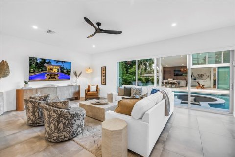 Casa en venta en Sarasota, Florida, 4 dormitorios, 289.58 m2 № 2233724 - foto 14