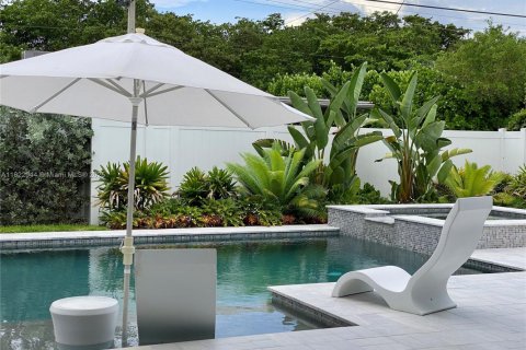 Casa en venta en Hollywood, Florida, 3 dormitorios, 144.65 m2 № 1936980 - foto 23