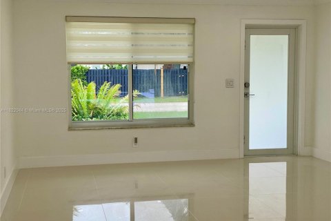 Villa ou maison à vendre à Hollywood, Floride: 3 chambres, 144.65 m2 № 1936980 - photo 26