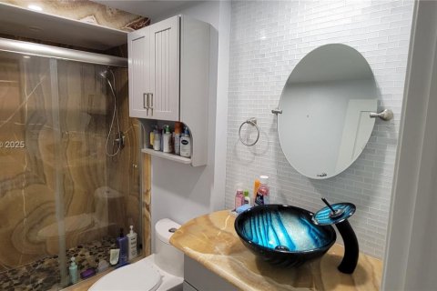 Купить виллу или дом в Ривьера-Бич, Флорида 2 спальни, 133.78м2, № 1920780 - фото 24