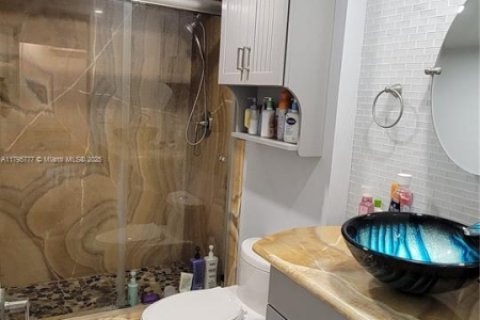 Купить виллу или дом в Ривьера-Бич, Флорида 2 спальни, 133.78м2, № 1920780 - фото 22