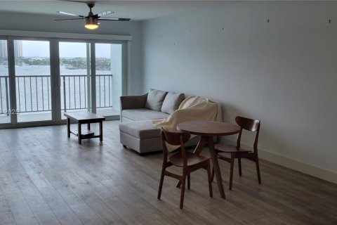 Купить виллу или дом в Ривьера-Бич, Флорида 2 спальни, 133.78м2, № 1920780 - фото 26