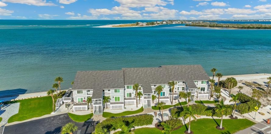 Condominio en Boca Grande, Florida, 2 dormitorios  № 2424425