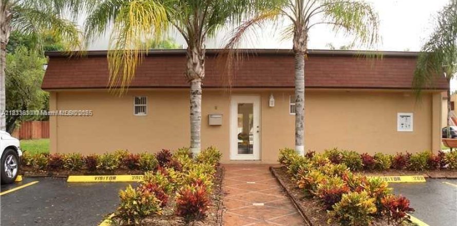 Condo à Miami, Floride, 2 chambres № 1811490