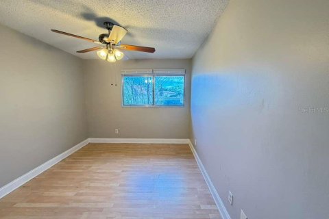 Condo in Orlando, Florida, 3 bedrooms  № 2102846 - photo 17