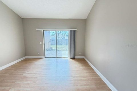 Condo in Orlando, Florida, 3 bedrooms  № 2102846 - photo 11