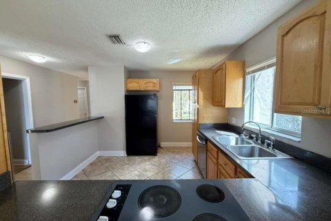 Condo in Orlando, Florida, 3 bedrooms  № 2102846 - photo 8