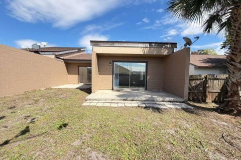 Condo in Orlando, Florida, 3 bedrooms  № 2102846 - photo 22