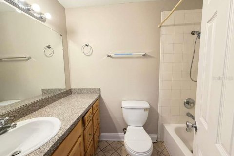 Condo in Orlando, Florida, 3 bedrooms  № 2102846 - photo 19