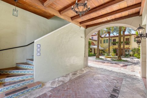 House in Palm Beach, Florida 8 bedrooms, 798.59 sq.m. № 2187589 - photo 16
