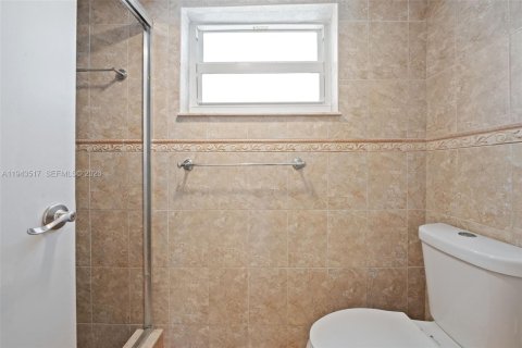 Снять в аренду кондоминиум в Майами, Флорида 2 спальни, 105.44м2, № 2002100 - фото 21