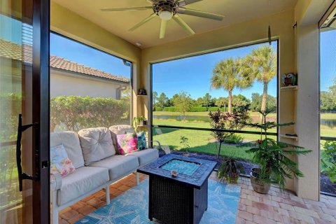 Villa ou maison à vendre à Venice, Floride: 2 chambres, 154.31 m2 № 2431612 - photo 8