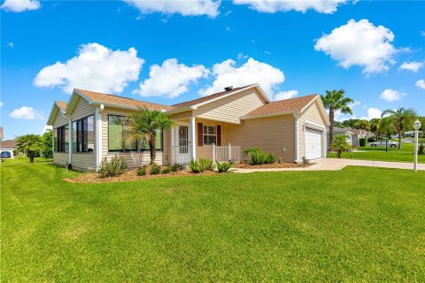 Casa en venta en The Villages, Florida, 2 dormitorios, 129.41 m2 № 1795009 - foto 9