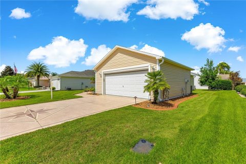 Casa en venta en The Villages, Florida, 2 dormitorios, 129.41 m2 № 1795009 - foto 6