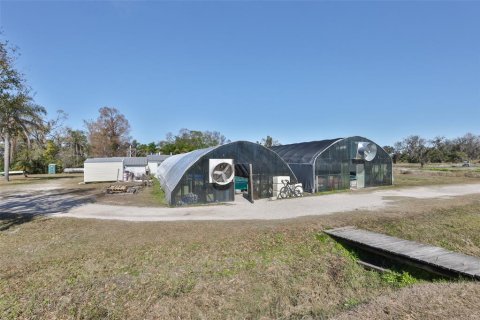 Commercial property in Wimauma, Florida 278.71 sq.m. № 2206138 - photo 7