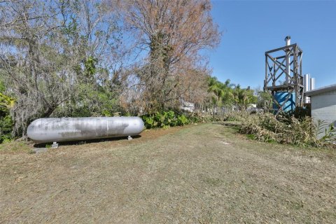 Commercial property in Wimauma, Florida 278.71 sq.m. № 2206138 - photo 13