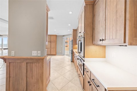 Condo in Daytona Beach, Florida, 3 bedrooms  № 2214735 - photo 27