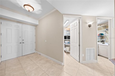 Condo in Daytona Beach, Florida, 3 bedrooms  № 2214735 - photo 20