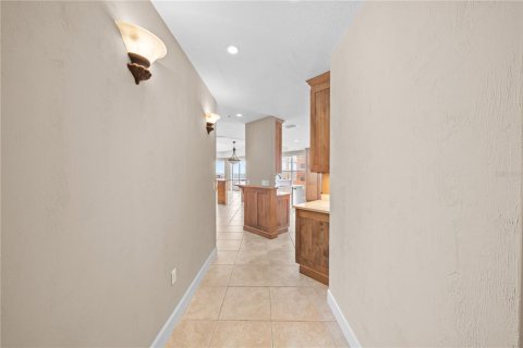 Condo in Daytona Beach, Florida, 3 bedrooms  № 2214735 - photo 26
