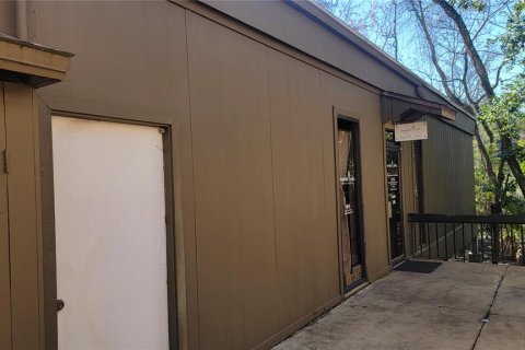 Commercial property in Orange Park, Florida 473.06 sq.m. № 1062770 - photo 5