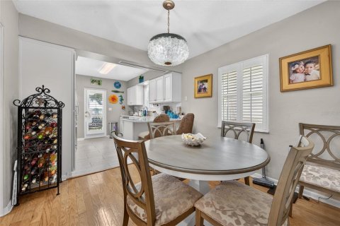Casa en venta en Daytona Beach, Florida, 4 dormitorios, 146.41 m2 № 2166962 - foto 13