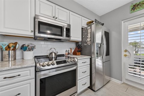 Casa en venta en Daytona Beach, Florida, 4 dormitorios, 146.41 m2 № 2166962 - foto 9