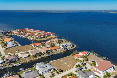 Terrain à vendre à Punta Gorda, Floride № 2125885 - photo 6