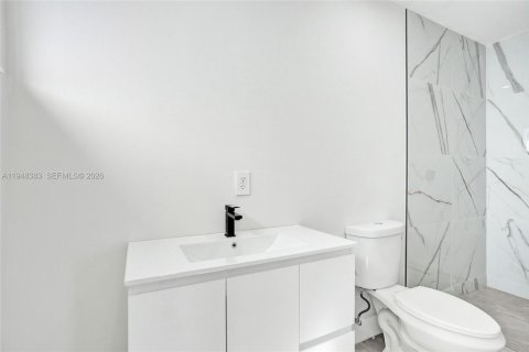 Casa en venta en Miami, Florida, 3 dormitorios, 111.39 m2 № 2006389 - foto 21