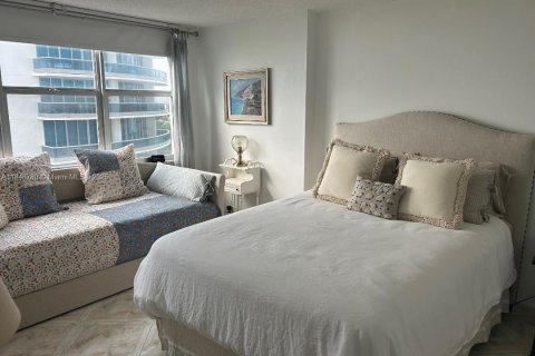 Copropriété à louer à Miami Beach, Floride: 2 chambres, 149.11 m2 № 1850460 - photo 8