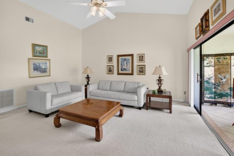 Copropriété à vendre à Boynton Beach, Floride: 2 chambres, 109.44 m2 № 2261804 - photo 10