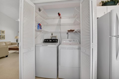 Copropriété à vendre à Boynton Beach, Floride: 2 chambres, 109.44 m2 № 2261804 - photo 6