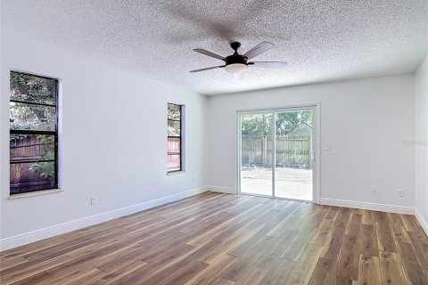Villa ou maison à vendre à Edgewater, Floride: 2 chambres, 114.46 m2 № 2211520 - photo 26