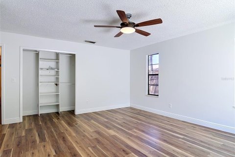 Villa ou maison à vendre à Edgewater, Floride: 2 chambres, 114.46 m2 № 2211520 - photo 29