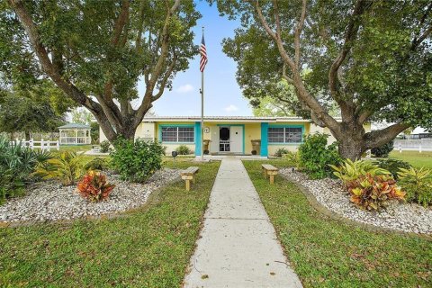 Terreno en venta en Tavares, Florida № 1445998 - foto 19