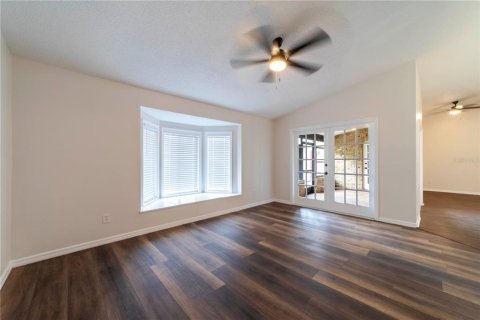 House in Deltona, Florida 3 bedrooms, 163.51 sq.m. № 1917154 - photo 16