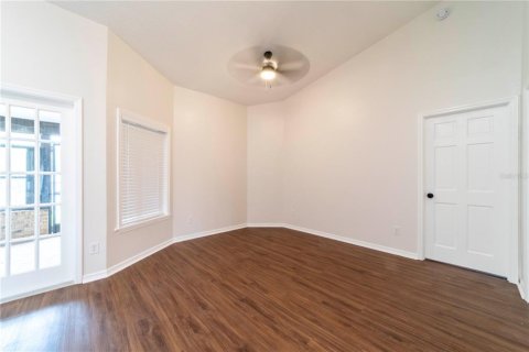 House in Deltona, Florida 3 bedrooms, 163.51 sq.m. № 1917154 - photo 13