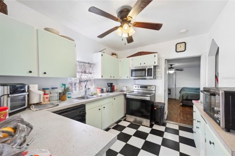 House in Fort Meade, Florida 3 bedrooms, 111.48 sq.m. № 1719163 - photo 8