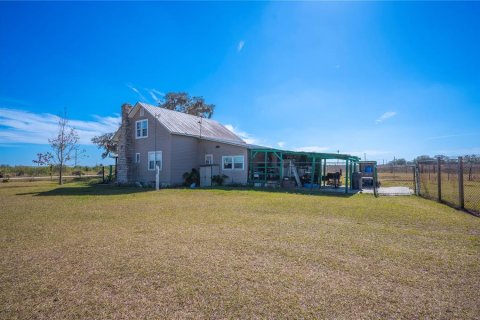 House in Fort Meade, Florida 3 bedrooms, 111.48 sq.m. № 1719163 - photo 21
