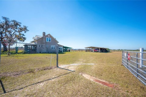 House in Fort Meade, Florida 3 bedrooms, 111.48 sq.m. № 1719163 - photo 25
