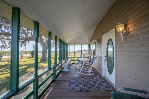House in Fort Meade, Florida 3 bedrooms, 111.48 sq.m. № 1719163 - photo 3