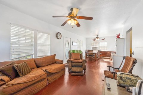 House in Fort Meade, Florida 3 bedrooms, 111.48 sq.m. № 1719163 - photo 7