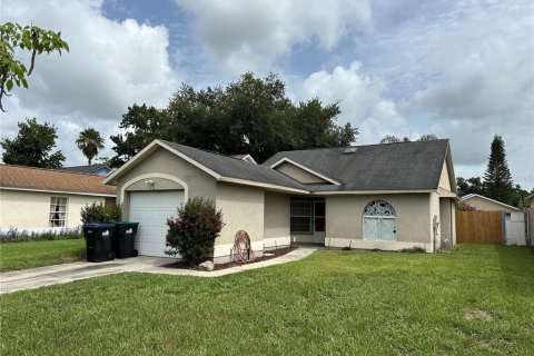 Villa ou maison à louer à Orlando, Floride: 3 chambres, 107.4 m2 № 1813677 - photo 16