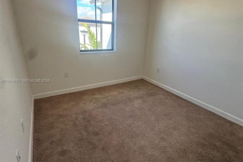 Adosado en alquiler en Homestead, Florida, 3 dormitorios № 2026334 - foto 10