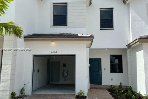 Adosado en Homestead, Florida 3 dormitorios № 2026334