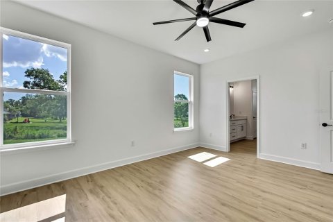 Casa en venta en Spring Hill, Florida, 4 dormitorios, 191.47 m2 № 1882743 - foto 27
