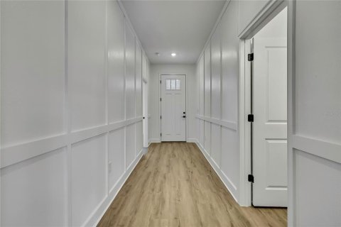Casa en venta en Spring Hill, Florida, 4 dormitorios, 191.47 m2 № 1882743 - foto 5